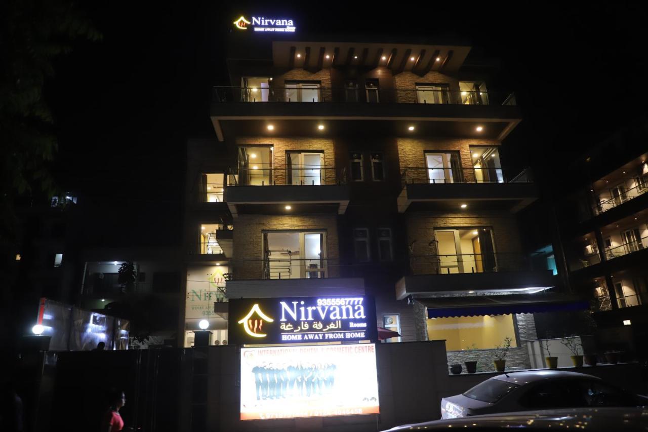 Nirvana Rooms Gurgaon Exterior photo