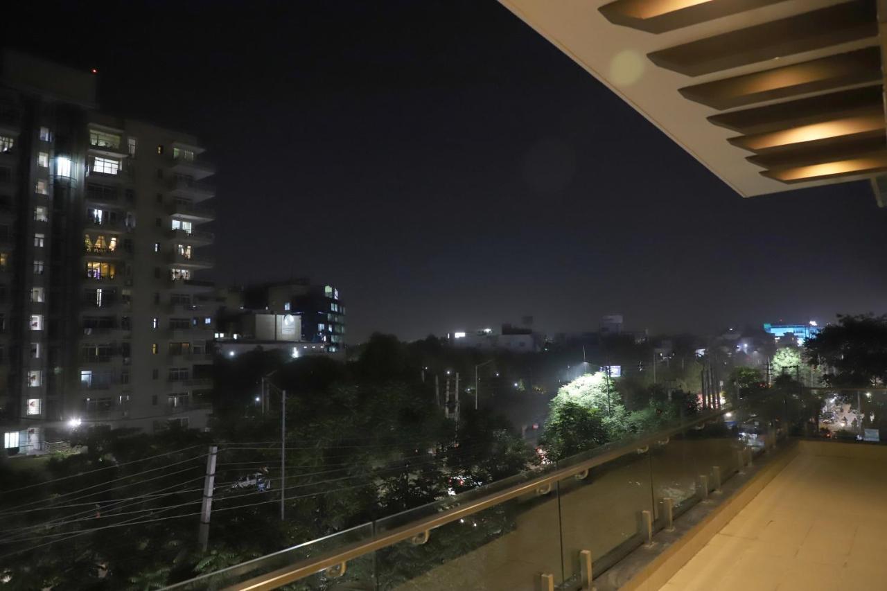 Nirvana Rooms Gurgaon Exterior photo