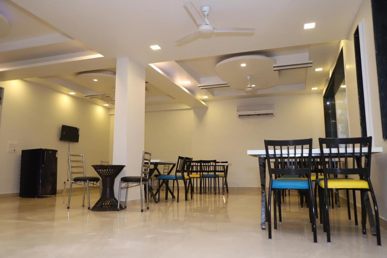 Nirvana Rooms Gurgaon Exterior photo