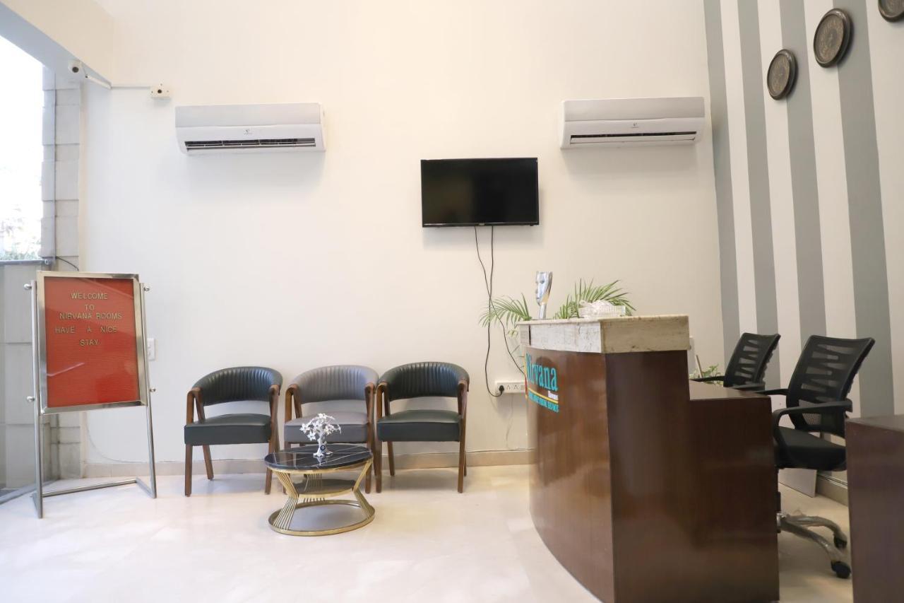 Nirvana Rooms Gurgaon Exterior photo