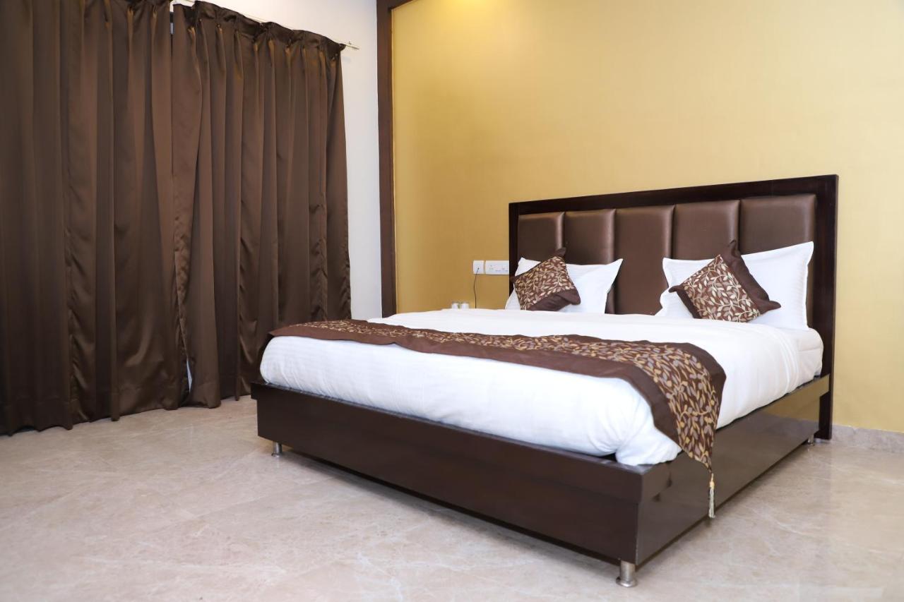 Nirvana Rooms Gurgaon Exterior photo